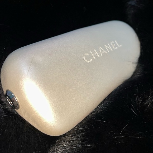 Chanel Vintage Runway Pearls Spring Summer 1994 Sunglasses Made In Italy - Picture 12 of 16